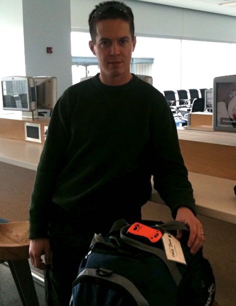 dwan-at-airport_sm.jpg